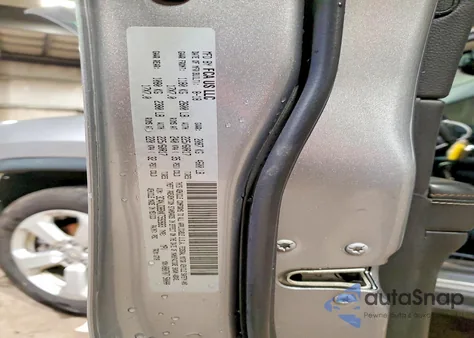 2019 Jeep Compass Latitude z USA, uszkodzony, nr VIN 3C4NJDBBXKT592683